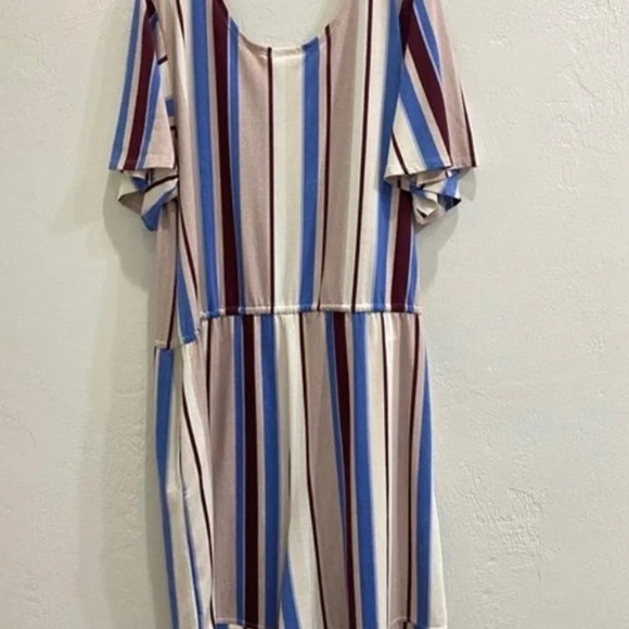 𝅺LulaRoe Striped Multicolored Romper Size Large - Picture 2 of 4